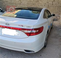 هيونداي أزيرا